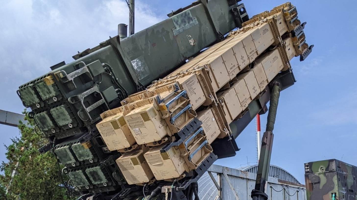 More information about "CSIS Says Iran War Consumed Over Half of US Patriot and THAAD Interceptors"