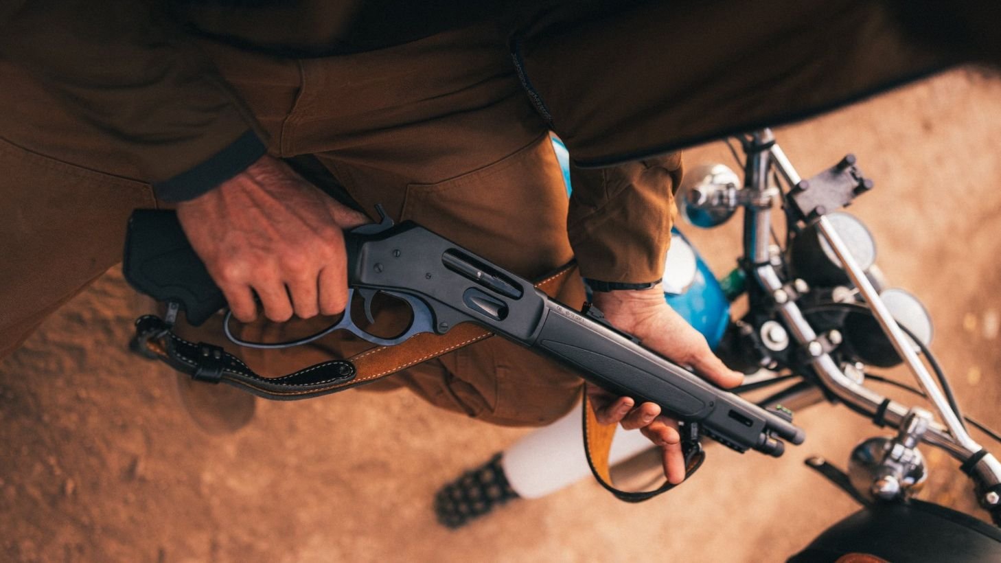 More information about "Henry Bear’s Leg Pistol: Modern Mare’s Leg With M-Lok, Threaded Barrel, 4 Calibers"